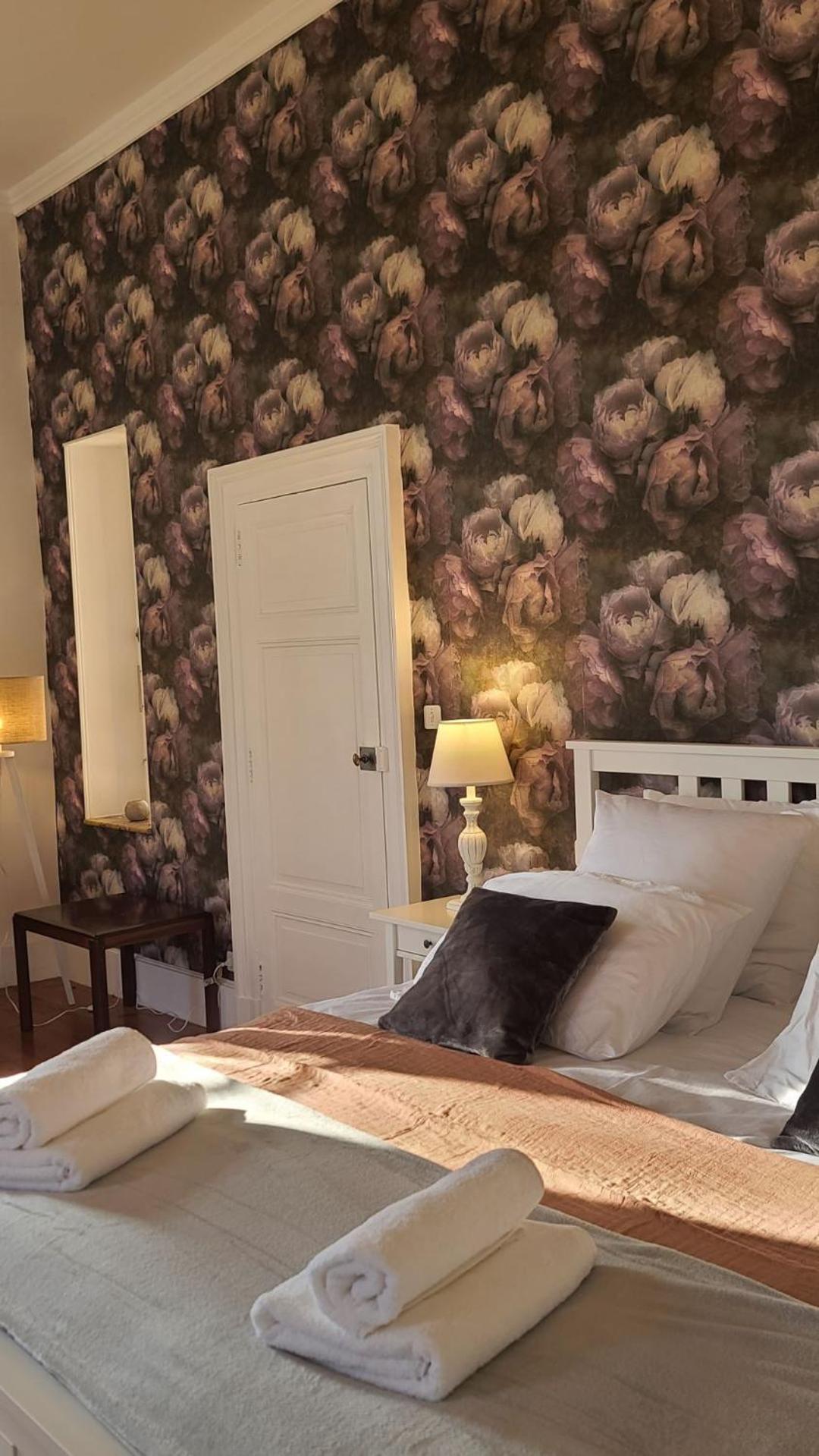Le Manoir Du Moulin De Madame Bed and Breakfast Villeneuve-sur-Lot Kamer foto